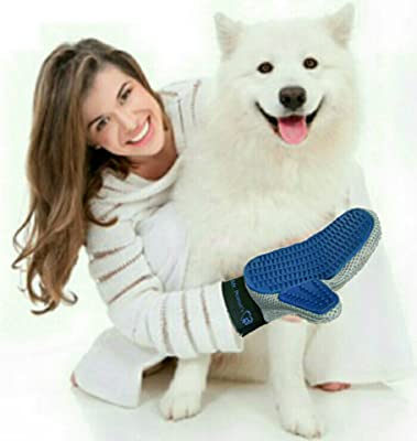 Mr. Peanut's Right-Handed Grooming Glove Pet Brush