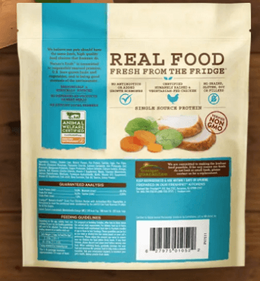 FRESHPET Nature’s Fresh Grain Free Chicken Recipe for Cats Complete Meal